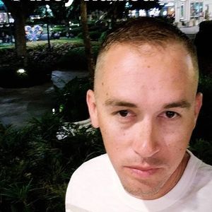 Meet your Posher, Ace